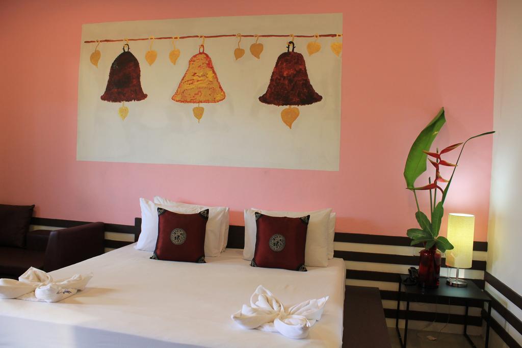 Mook Anda Hotel Phuket Esterno foto