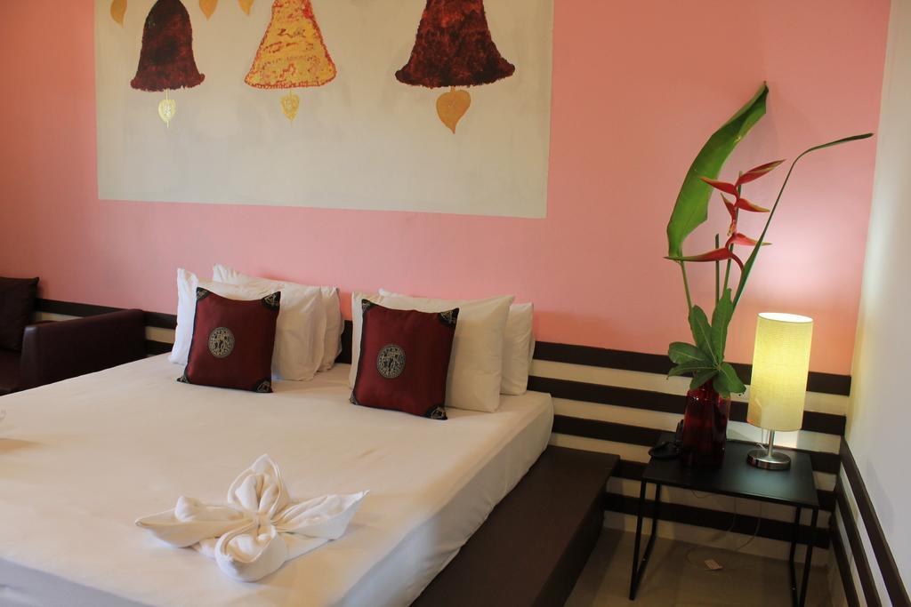 Mook Anda Hotel Phuket Esterno foto