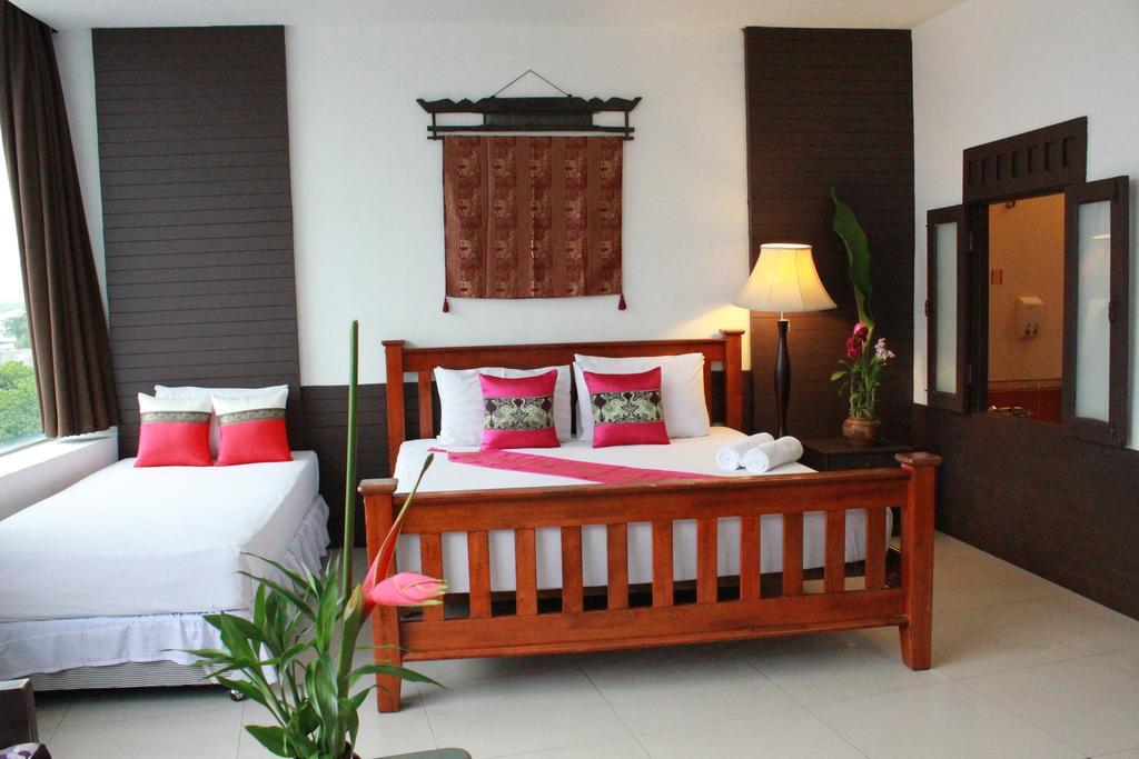 Mook Anda Hotel Phuket Esterno foto