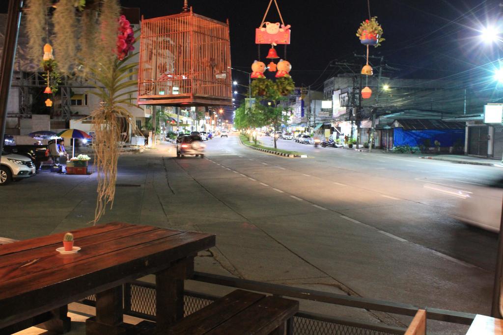 Mook Anda Hotel Phuket Esterno foto