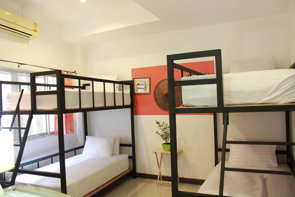 Mook Anda Hotel Phuket Esterno foto