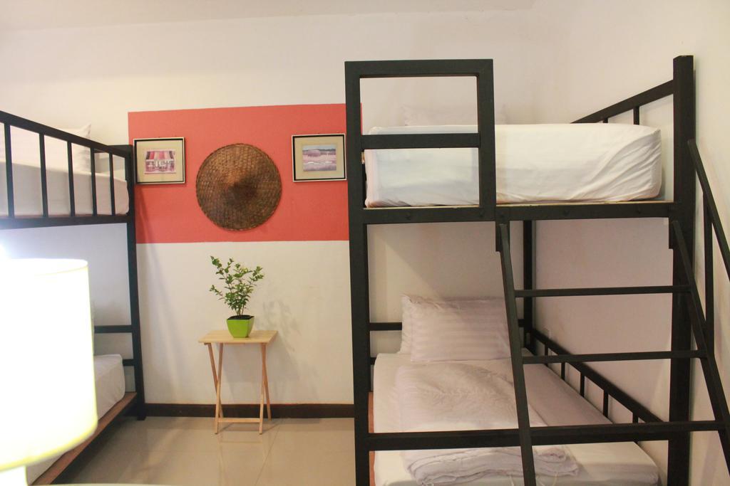 Mook Anda Hotel Phuket Esterno foto